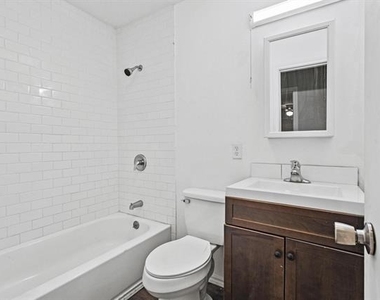 701 W Hull Street - Photo Thumbnail 13