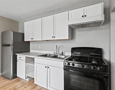 701 W Hull Street - Photo Thumbnail 7