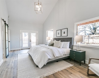 2101 Nw 60th Street - Photo Thumbnail 19