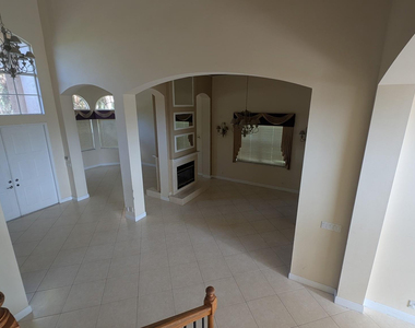 7107 Nw 47th Lane - Photo Thumbnail 1