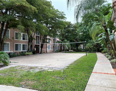 12112 Saint Andrews Place - Photo Thumbnail 29