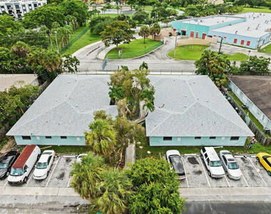 5748 Nw 27th Court - Photo Thumbnail 1