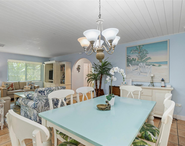 309 E Calzada De Bougainville - Photo Thumbnail 12