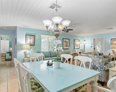 309 E Calzada De Bougainville - Photo Thumbnail 13