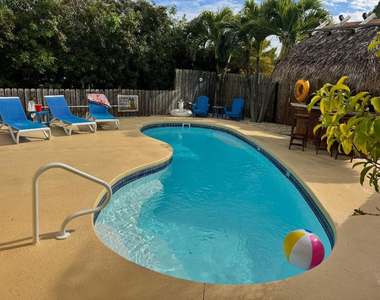309 E Calzada De Bougainville - Photo Thumbnail 34