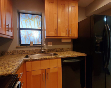 3831 Cocoplum Circle - Photo Thumbnail 12