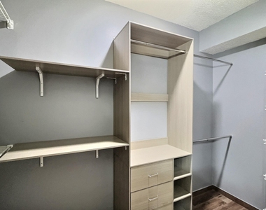 3831 Cocoplum Circle - Photo Thumbnail 23