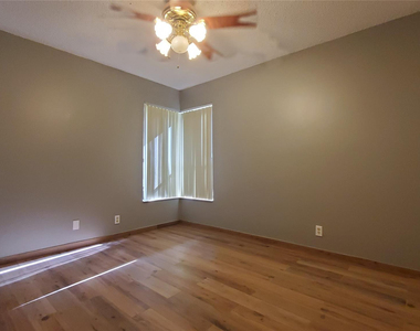 3831 Cocoplum Circle - Photo Thumbnail 14