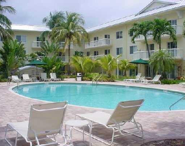 1515 E Broward Boulevard - Photo Thumbnail 2