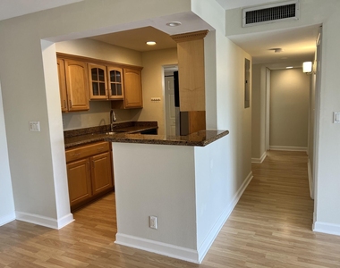 1515 E Broward Boulevard - Photo Thumbnail 31