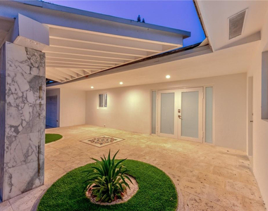 1800 Se Admirals Way - Photo Thumbnail 42