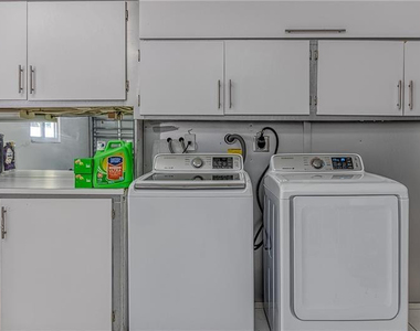 1800 Se Admirals Way - Photo Thumbnail 54
