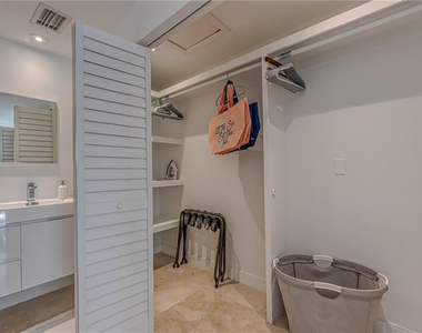 1800 Se Admirals Way - Photo Thumbnail 28