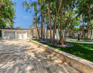 1800 Se Admirals Way - Photo Thumbnail 40