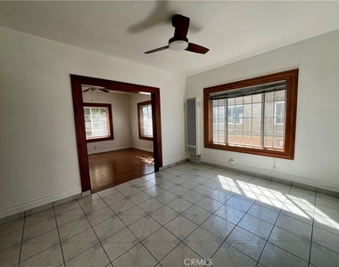 609 Camulos Street - Photo Thumbnail 3