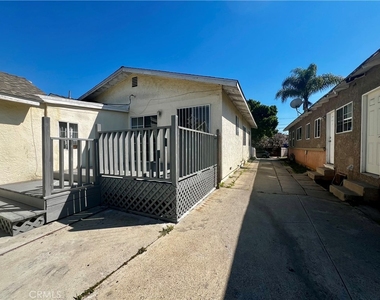 609 Camulos Street - Photo Thumbnail 11