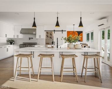 5115 West Boulevard - Photo Thumbnail 1