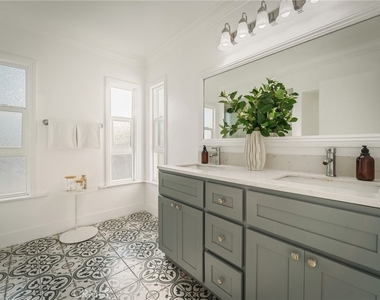 5115 West Boulevard - Photo Thumbnail 24