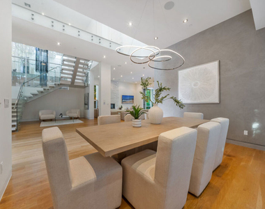 6359 Colgate Ave - Photo Thumbnail 4