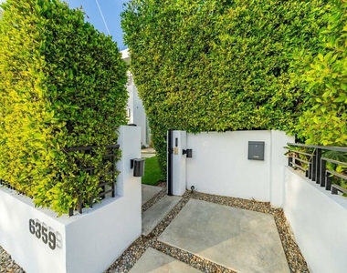 6359 Colgate Ave - Photo Thumbnail 1