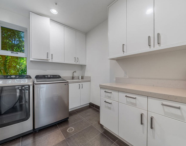 6359 Colgate Ave - Photo Thumbnail 24