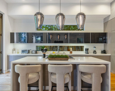 6359 Colgate Ave - Photo Thumbnail 8