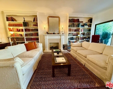 637 Wilcox Avenue - Photo Thumbnail 6