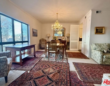 637 Wilcox Avenue - Photo Thumbnail 10