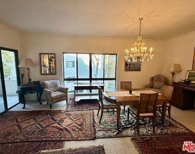 637 Wilcox Avenue - Photo Thumbnail 9