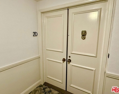 637 Wilcox Avenue - Photo Thumbnail 4