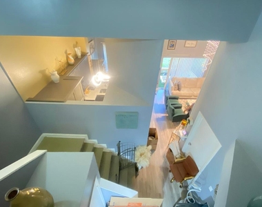 4863 Via Palm Lakes - Photo Thumbnail 4