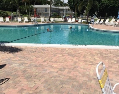 2960 Lake Osborne Drive - Photo Thumbnail 3