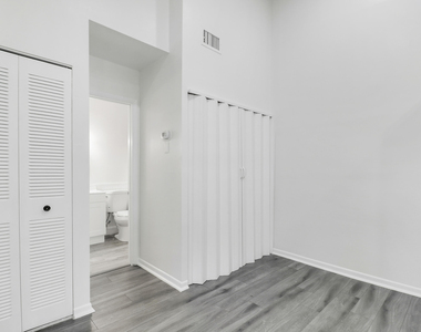 6392 Chasewood Drive - Photo Thumbnail 15