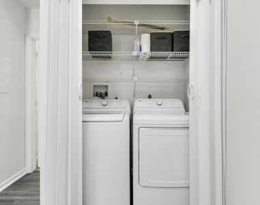 6392 Chasewood Drive - Photo Thumbnail 12