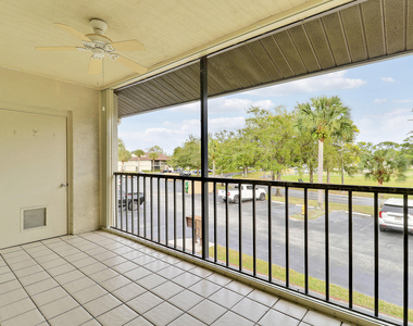 6392 Chasewood Drive - Photo Thumbnail 23