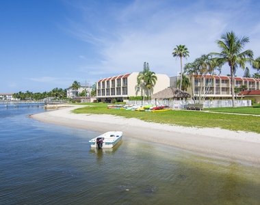 1300 Seaway Drive - Photo Thumbnail 15