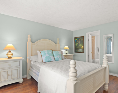 1300 Seaway Drive - Photo Thumbnail 9