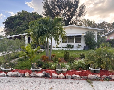 609 S Arnold Avenue - Photo Thumbnail 26