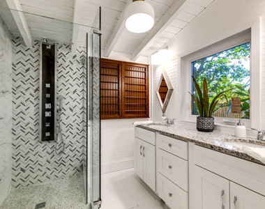 609 S Arnold Avenue - Photo Thumbnail 12