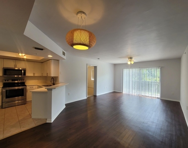 4163 N Haverhill Road - Photo Thumbnail 5