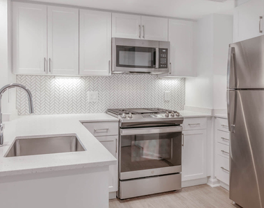 2201 Wilson Blvd. - Photo Thumbnail 5