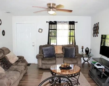15144 Jeanie Lane - Photo Thumbnail 16