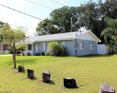 15144 Jeanie Lane - Photo Thumbnail 15