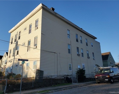 76 State Street - Photo Thumbnail 2