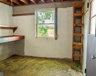 108 Martin Drive - Photo Thumbnail 43