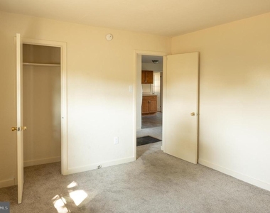 108 Martin Drive - Photo Thumbnail 19