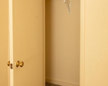 108 Martin Drive - Photo Thumbnail 26
