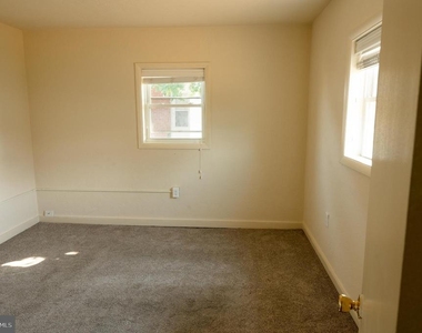 108 Martin Drive - Photo Thumbnail 18