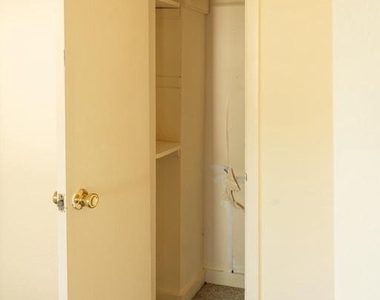 108 Martin Drive - Photo Thumbnail 35