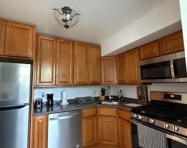5934 Mayflower Court - Photo Thumbnail 4